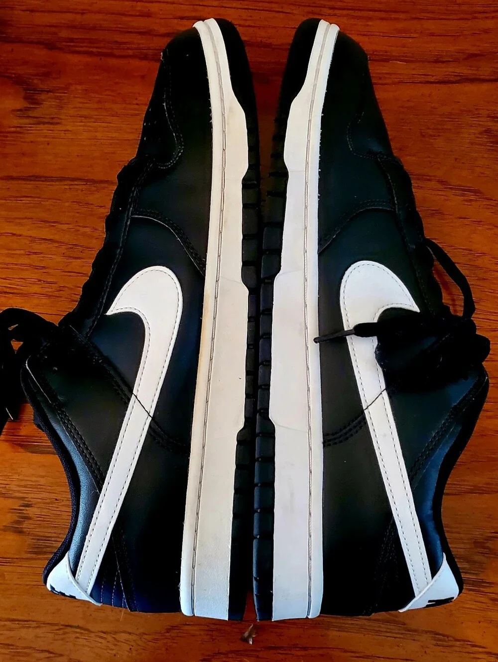 Nike classic low